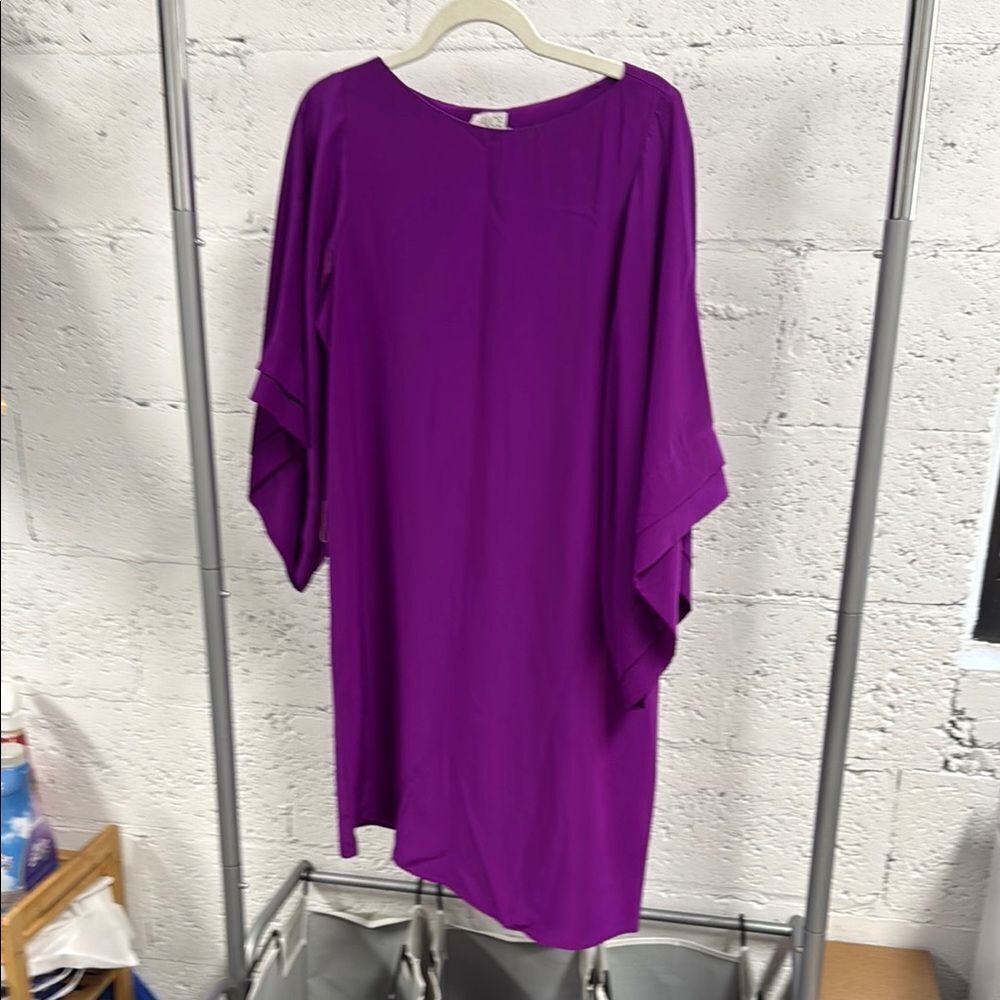 Alice & Trixie - BRAND NEW - Vibrant Purple Dress - Size Medium